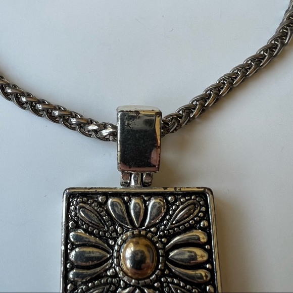 Premier Jewelry Necklace and Earrings Set Square Silver Gold Flower - Picture 4 of 7